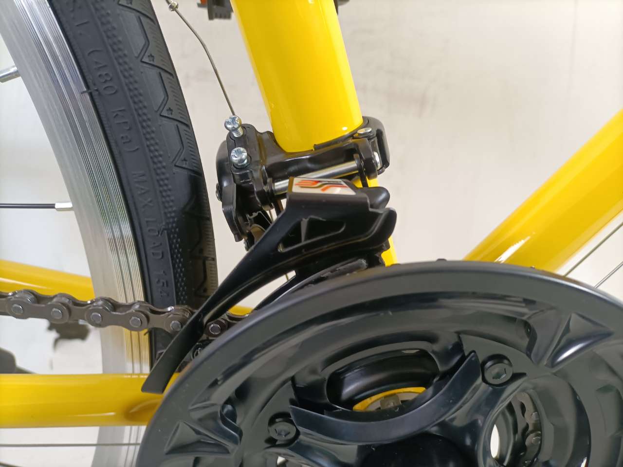 Road Bike 560, 700C X 28C, 21 Speed