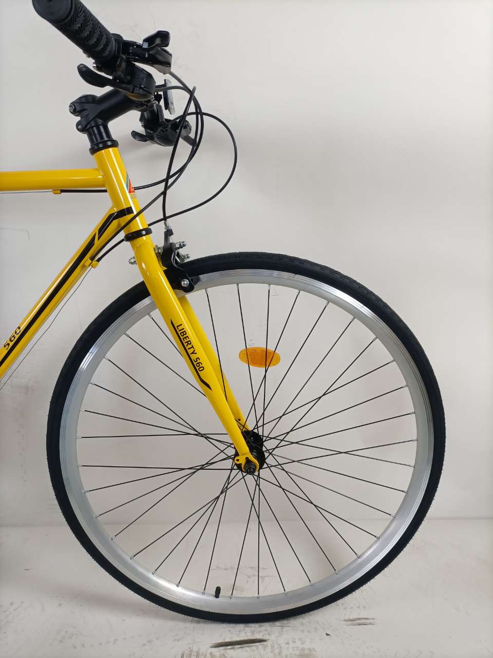 Road Bike 560, 700C X 28C, 21 Speed