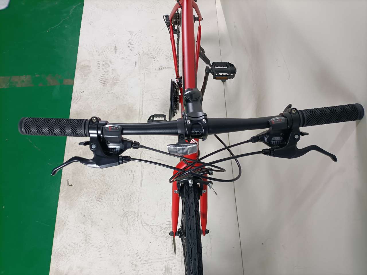 Alpha 700 x 35C, 21 Speed, Steel Rs 10,200.00