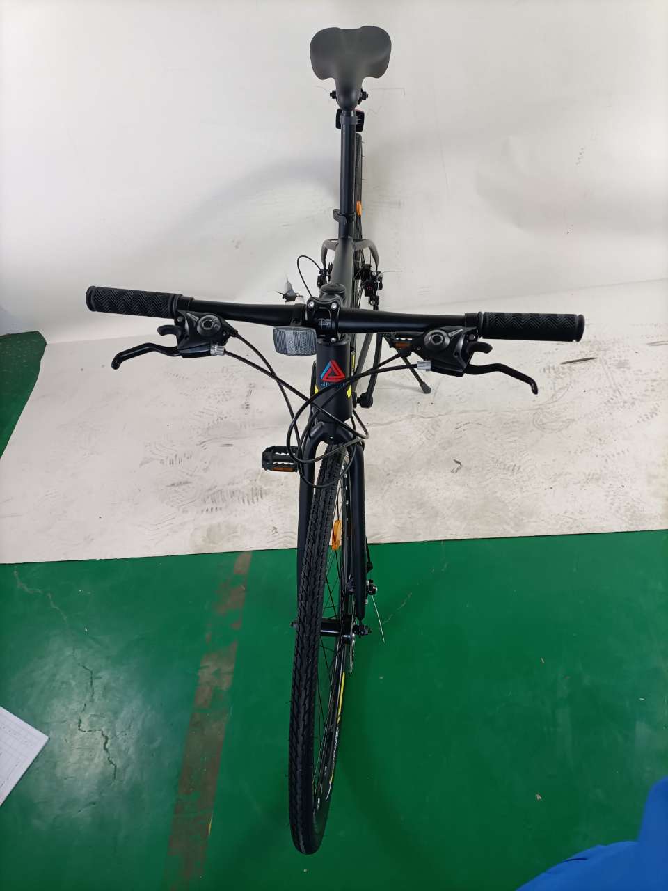 Caliber 21 Speed ,700C X 35C
